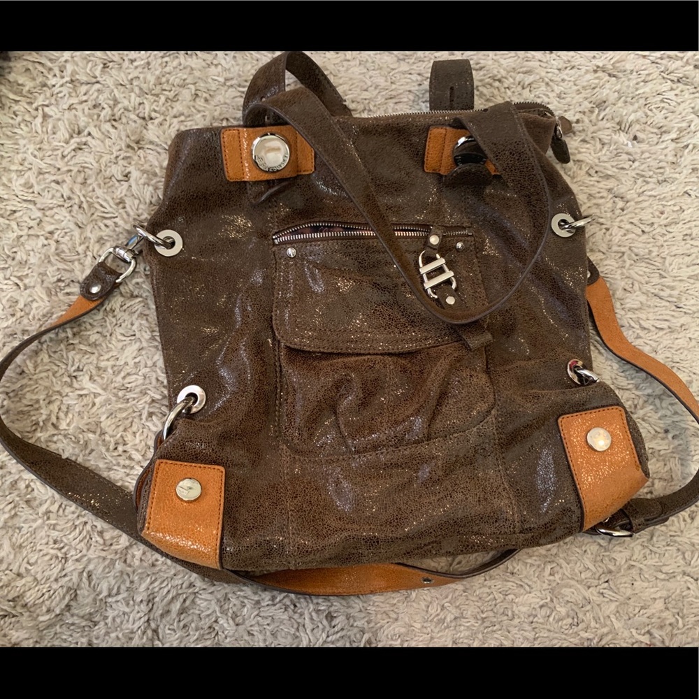 B. Makowsky handbag